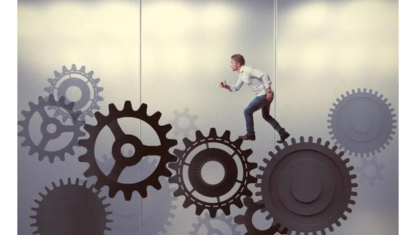Docker 生态工具图谱:从构建到监控的全流程工具链