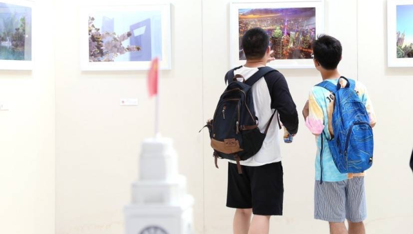 判断 AI 绘画赛博城市模型侵权依据-Ferry资源网